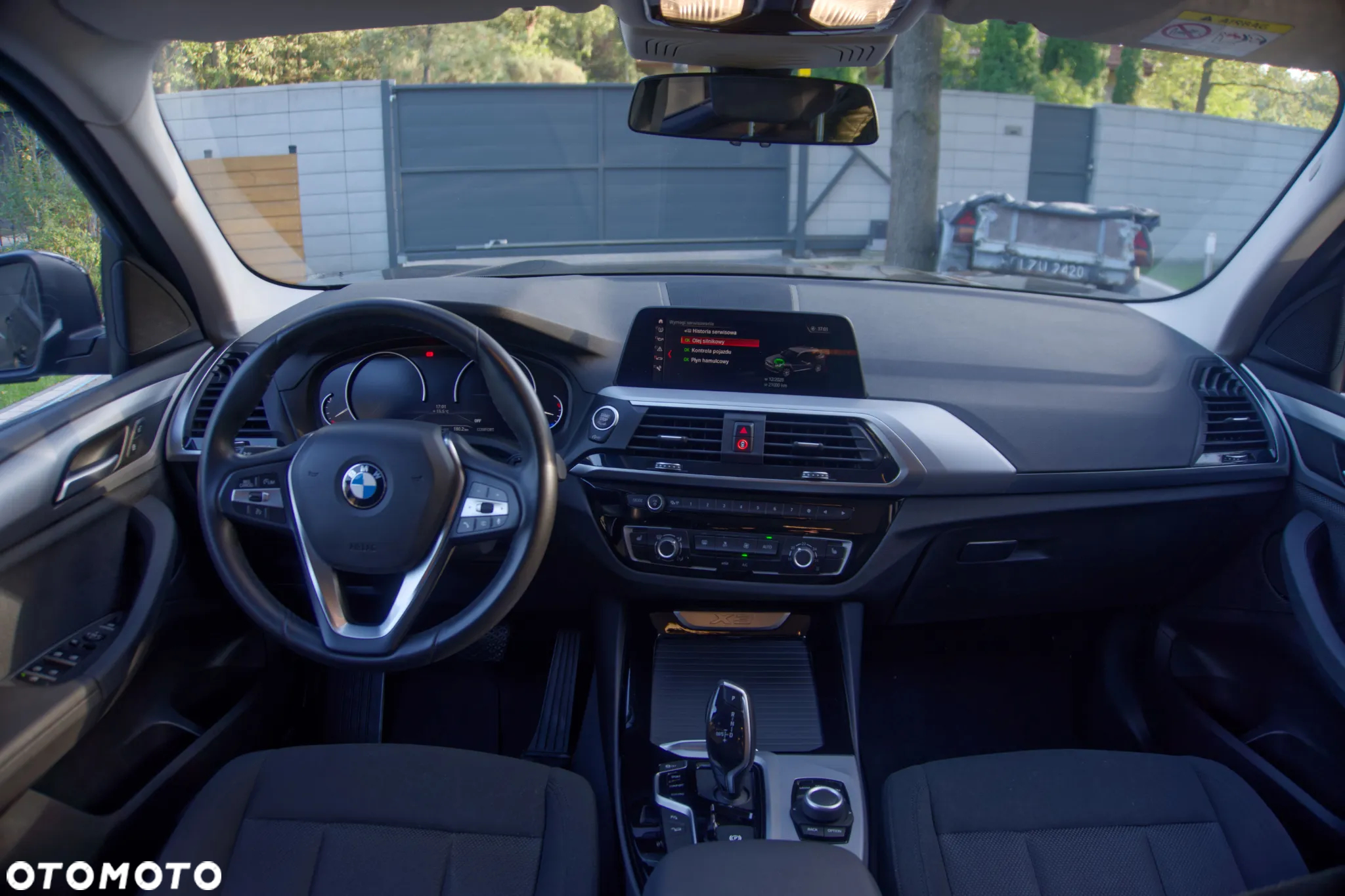BMW X3 xDrive20i Advantage - 9