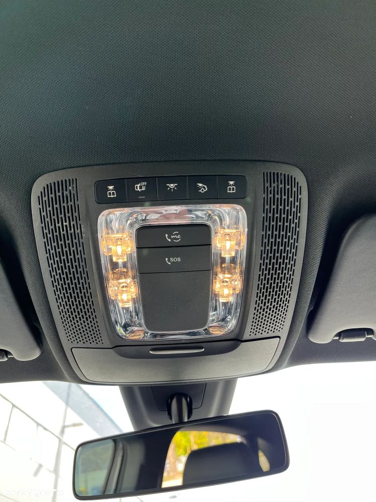 Mercedes-Benz GLA 250 8G-DCT - 19