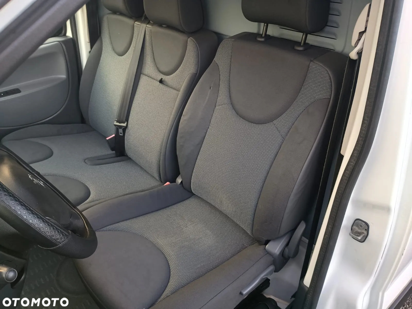 Peugeot Expert - 11