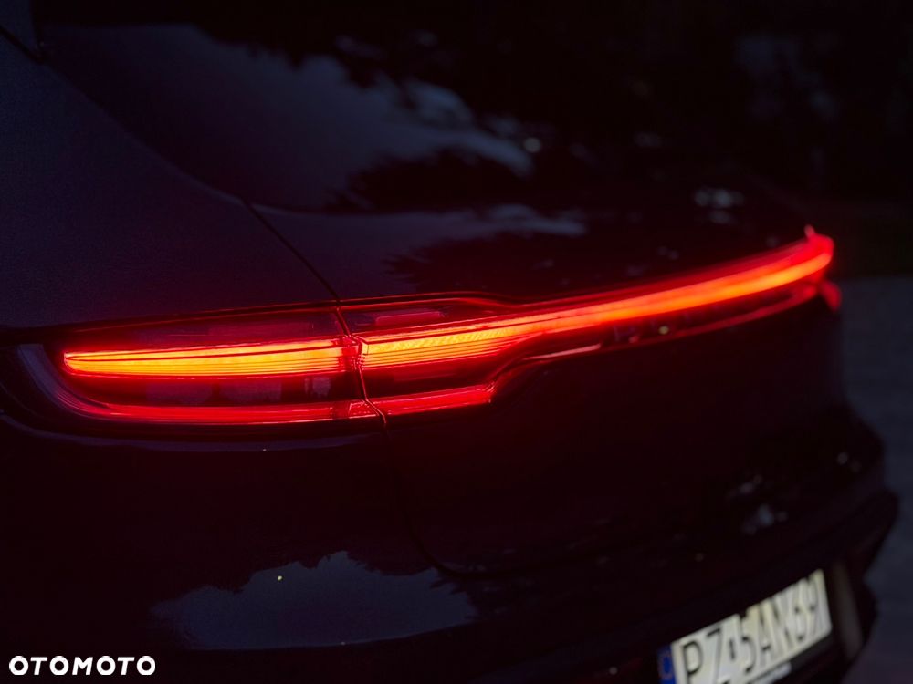 Porsche Macan - 12