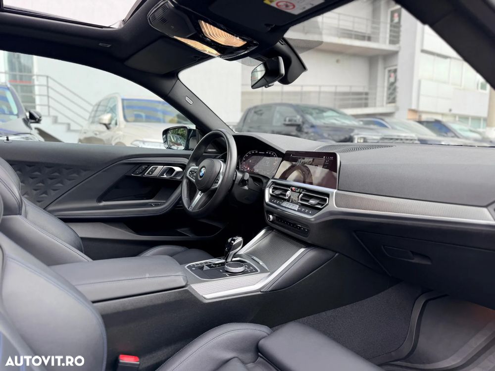 BMW M2 M240i xDrive AT - 15