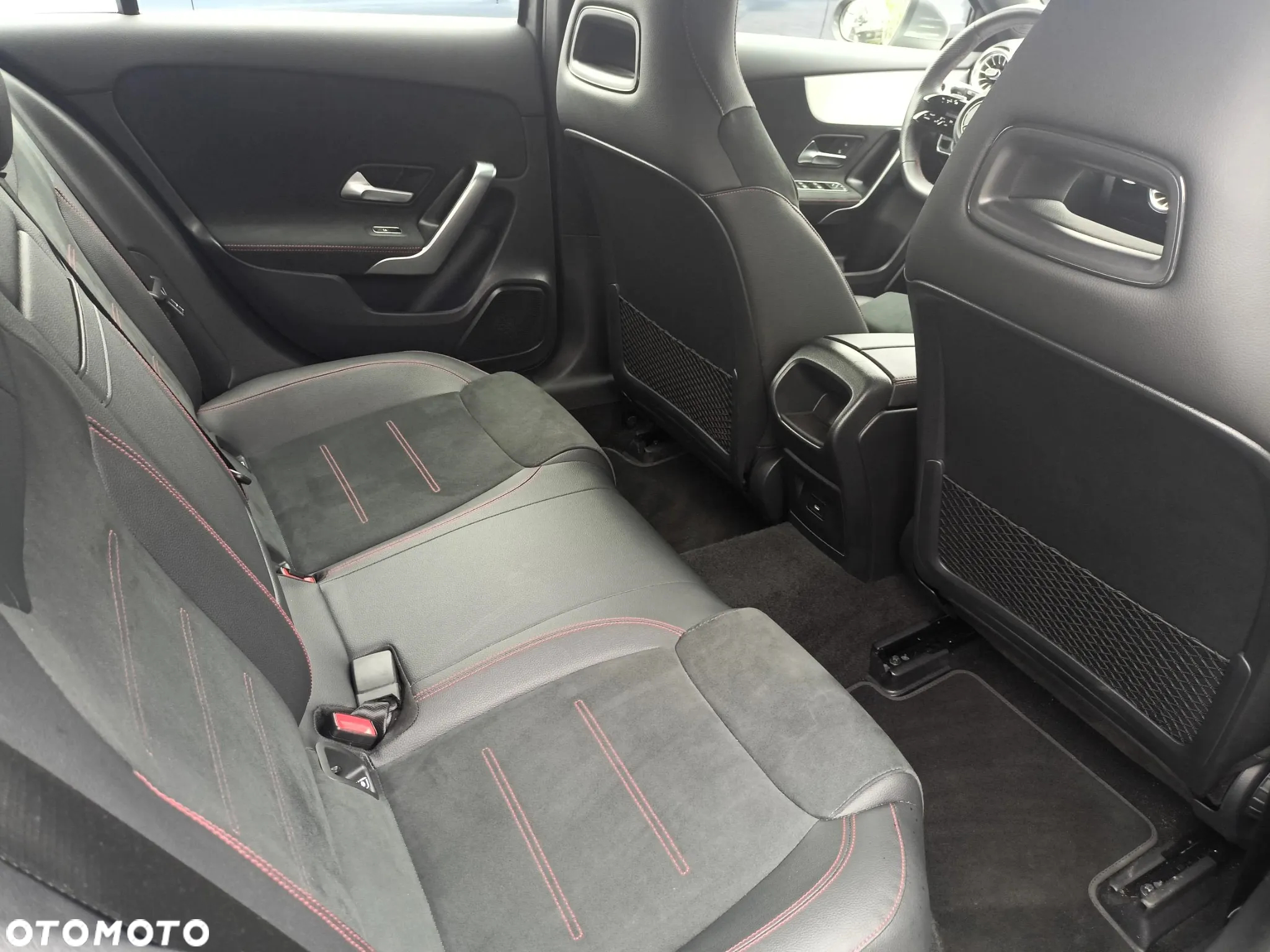 Mercedes-Benz Klasa A 200 AMG Line 7G-DCT - 19