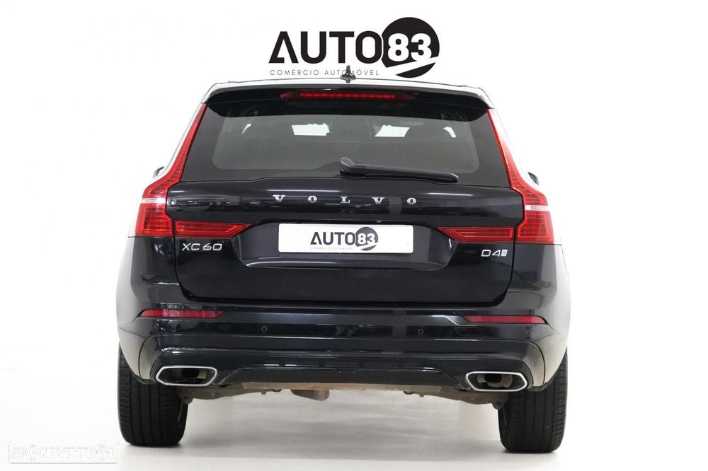 Volvo XC 60 2.0 D4 R-Design Geartronic - 4