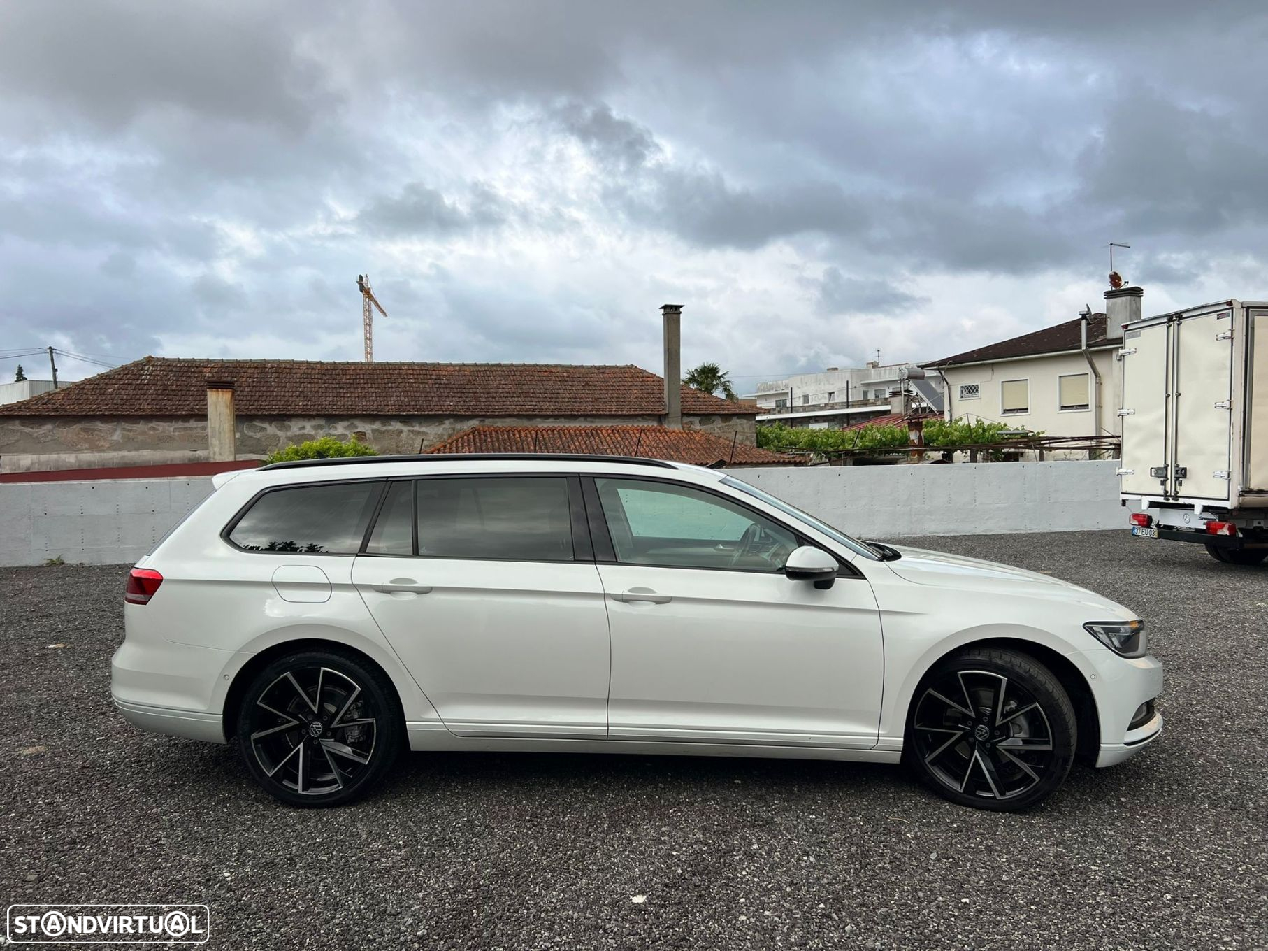 VW Passat 1.6 TDI Business DSG - 20