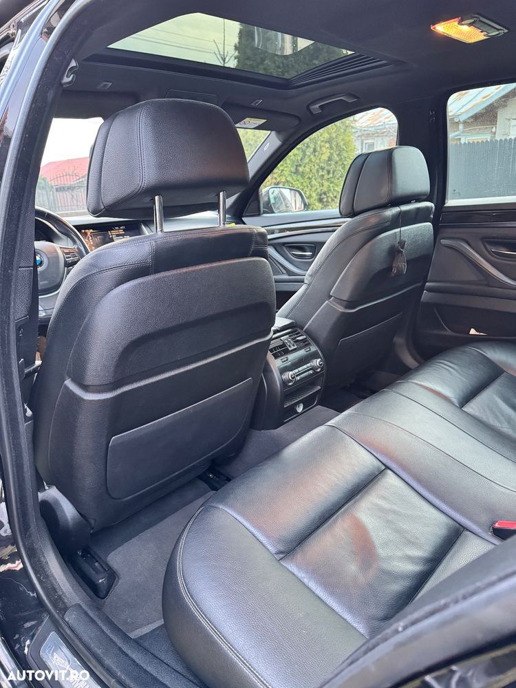 BMW Seria 5 520d xDrive Aut. Sport Line - 17