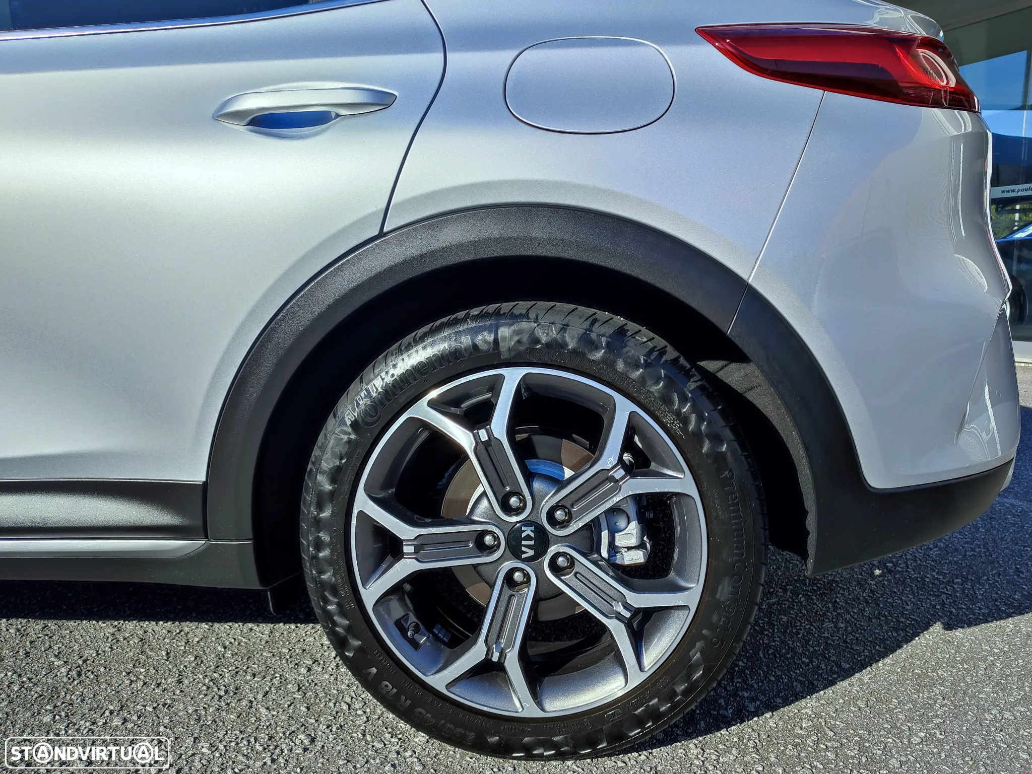 Kia XCeed 1.6 CRDi MHEV Tech - 32