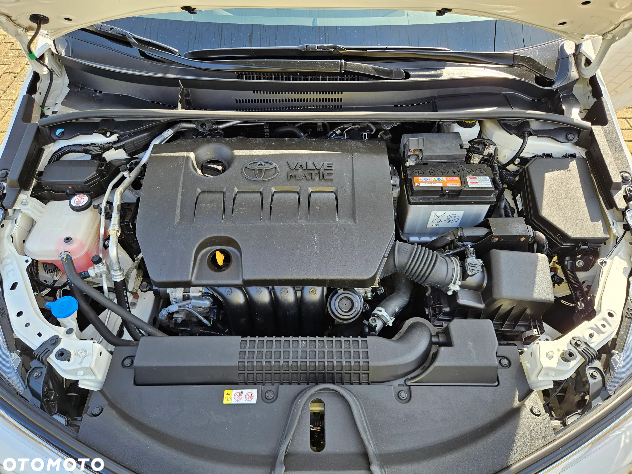 Toyota Corolla 1.6 Comfort - 38