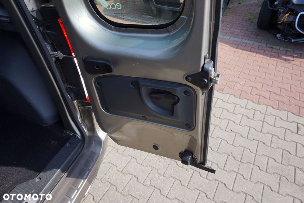 DRZWI TYLNE SKRZYDŁOWE PRAWE DOKKER LIFT TEHNK 901004471R DACIA 2017-2021 - 6