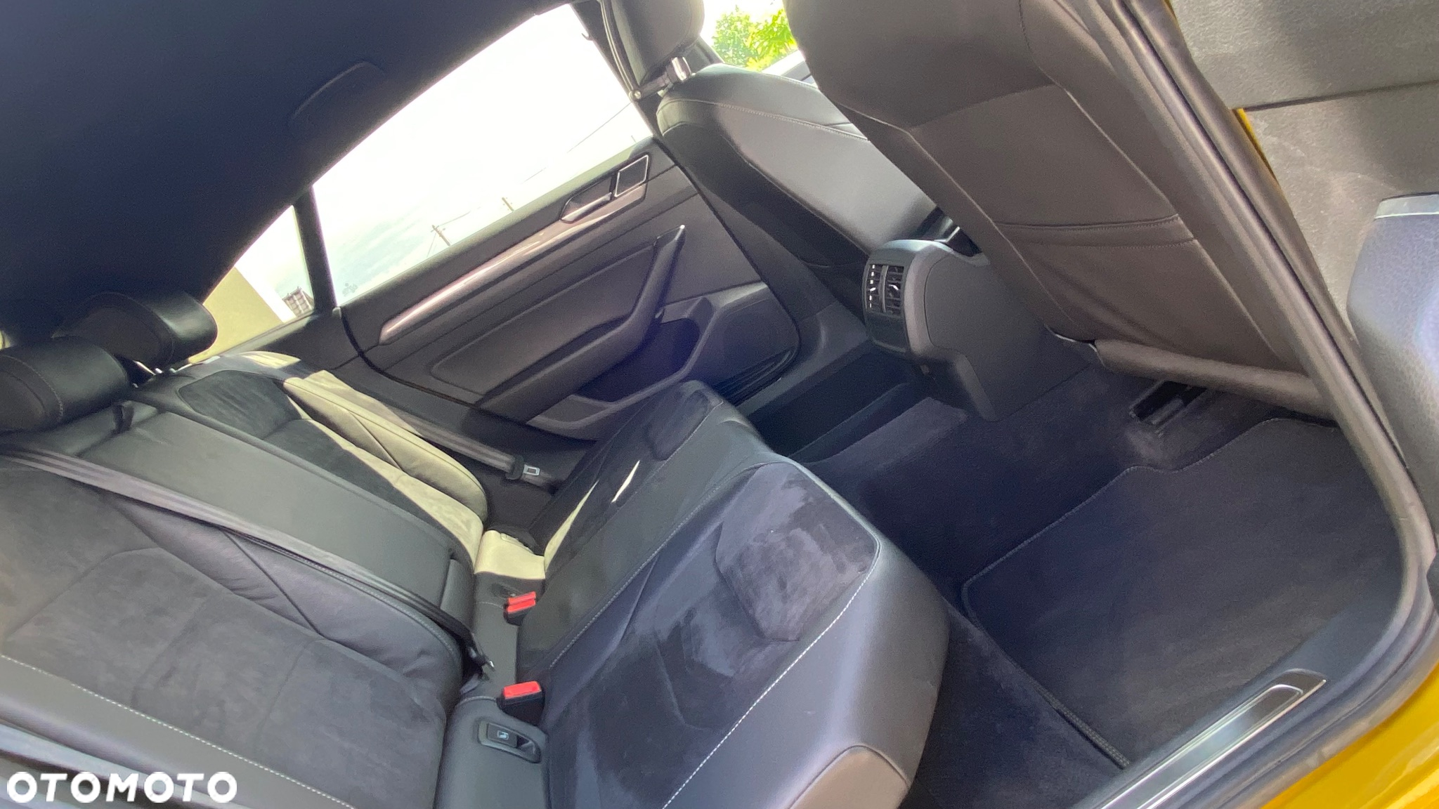 Volkswagen Arteon 2.0 TSI R-Line DSG - 16