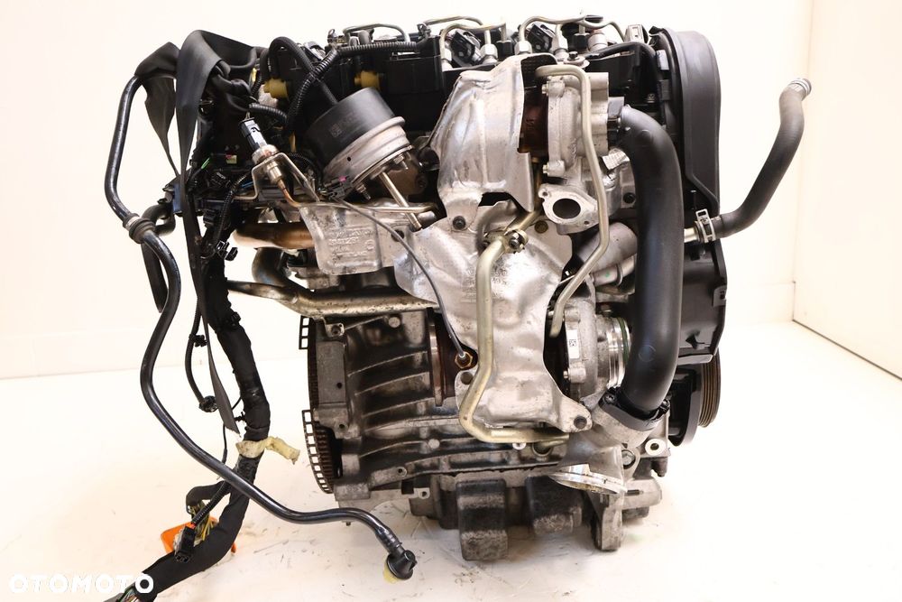 VOLVO XC40 2.0 D4 SILNIK D4204T12 - 3