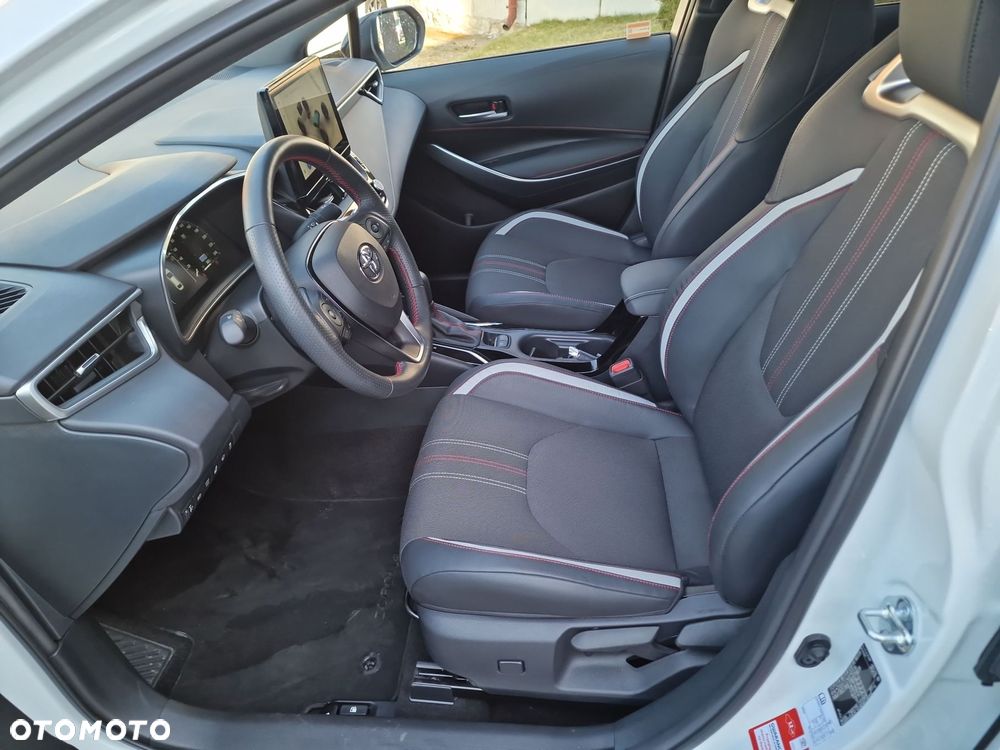 Toyota Corolla 1.8 Hybrid GR Sport - 10