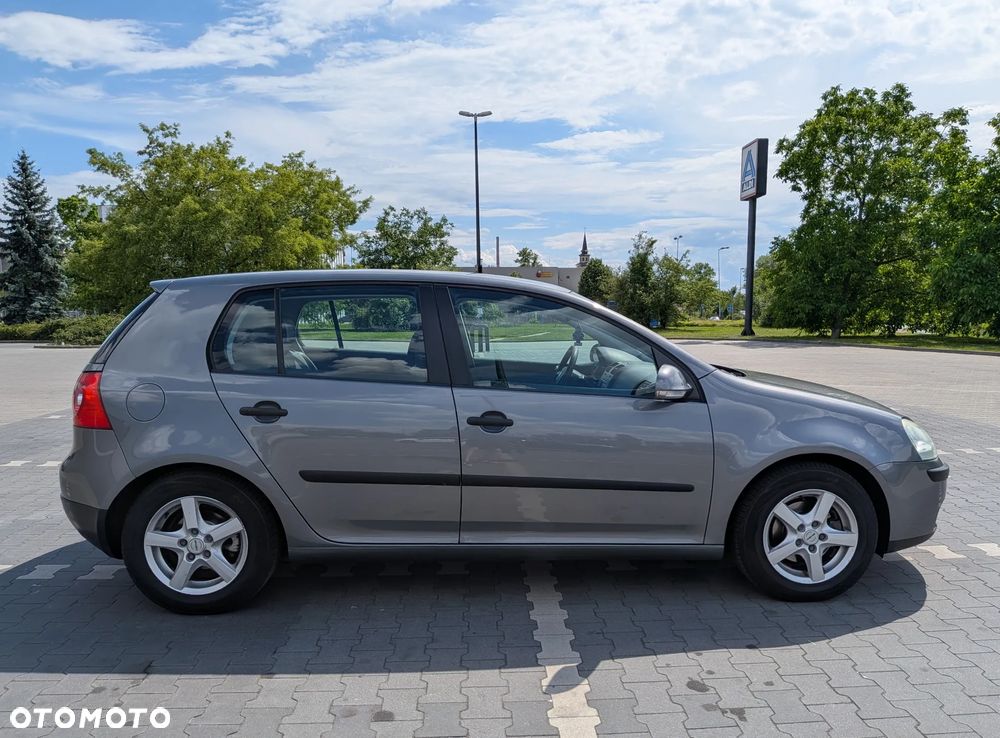 Volkswagen Golf 1.6 Trendline - 8