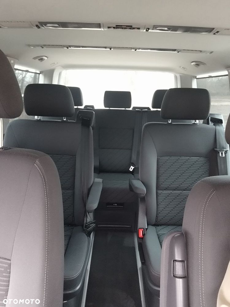 Volkswagen Multivan - 4