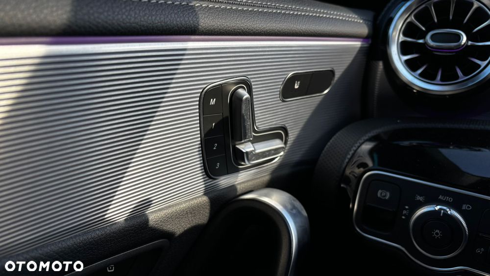 Mercedes-Benz CLA - 17