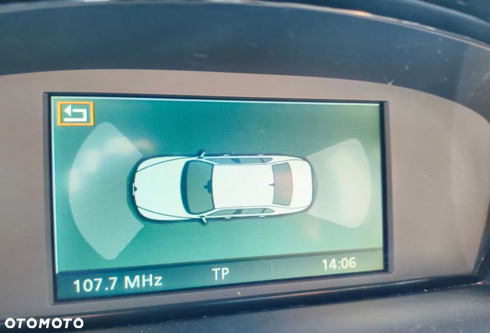 BMW Seria 3 325i - 12