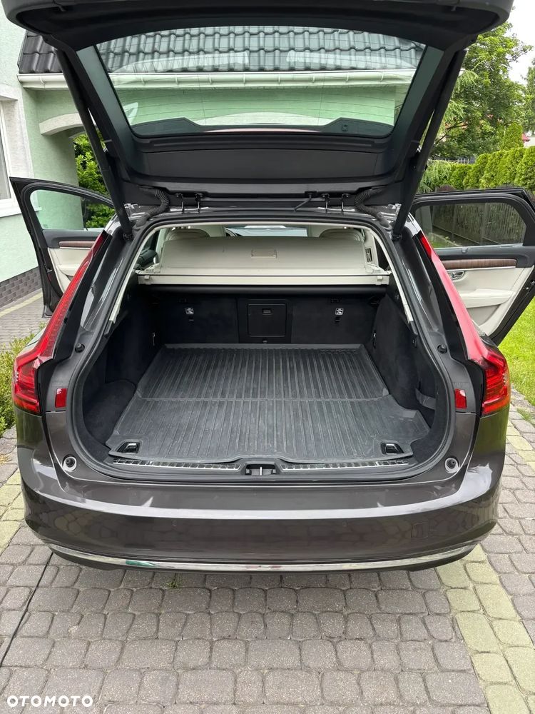 Volvo V90 B4 D AWD Inscription - 24