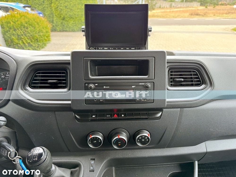 Renault Master - 18