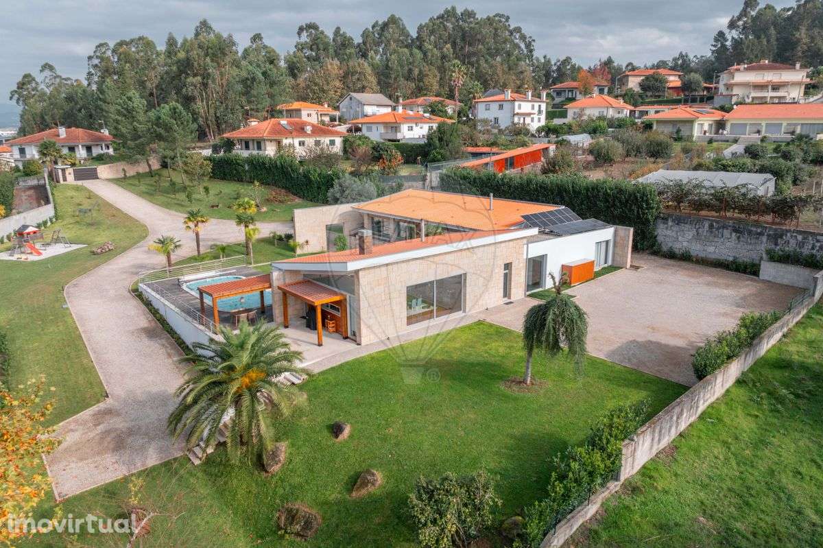 Moradia T4 para venda - Grande imagem: 4/50