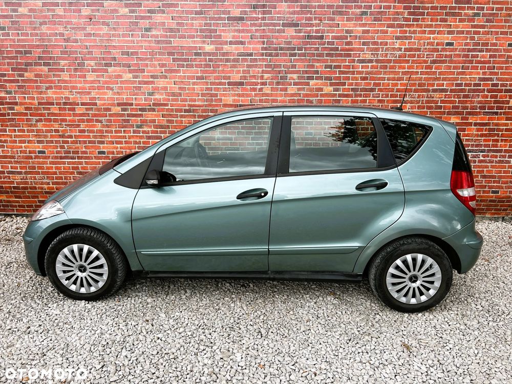 Mercedes-Benz Klasa A - 32