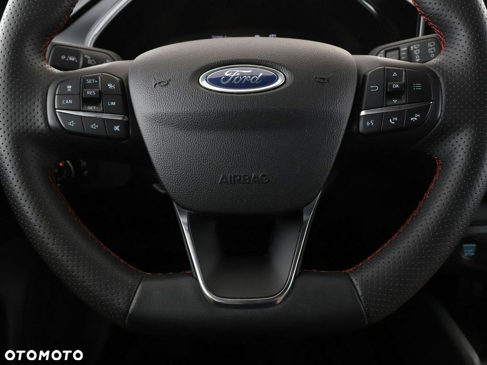 Ford Focus 1.0 EcoBoost Hybrid ST-LINE - 22