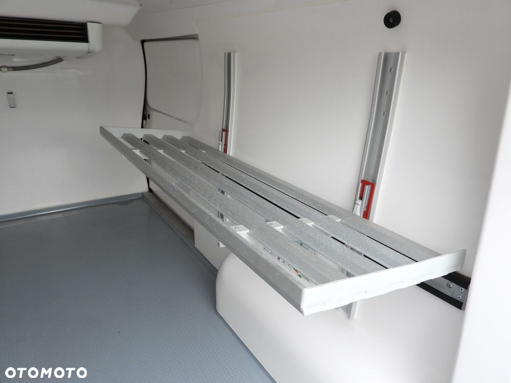 Renault TRAFIC FURGON CHŁODNIA  -5*C ZASILANIE 230V TEMPOMAT LEDY KLIMATYZACJA  120KM - 21