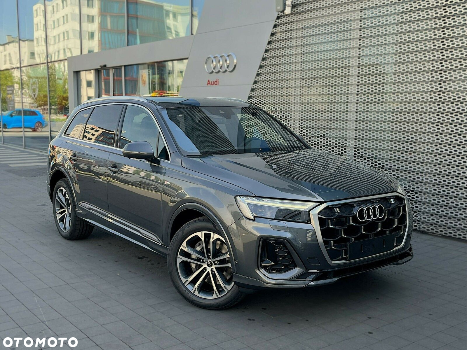 Audi Q7 - 10