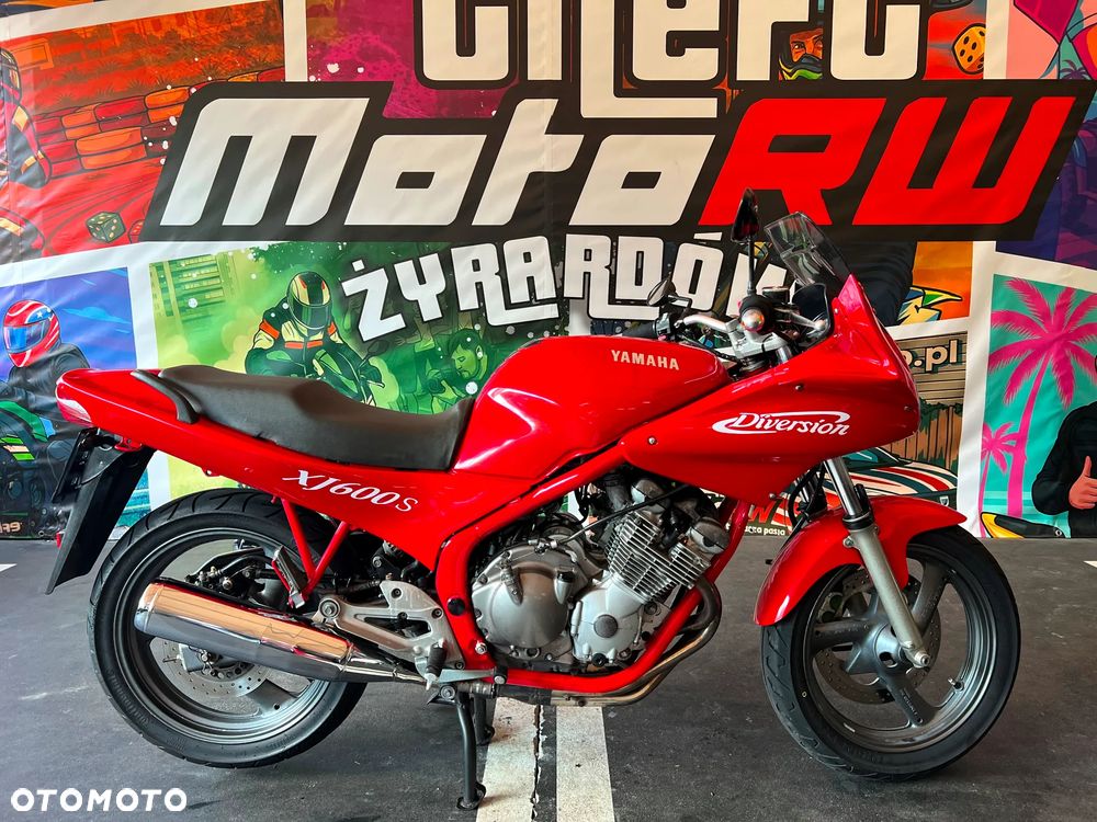 Yamaha XJ - 3