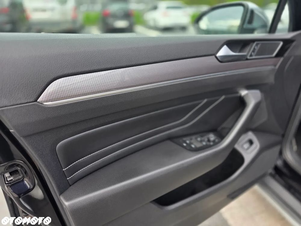 Volkswagen Passat Alltrack - 39