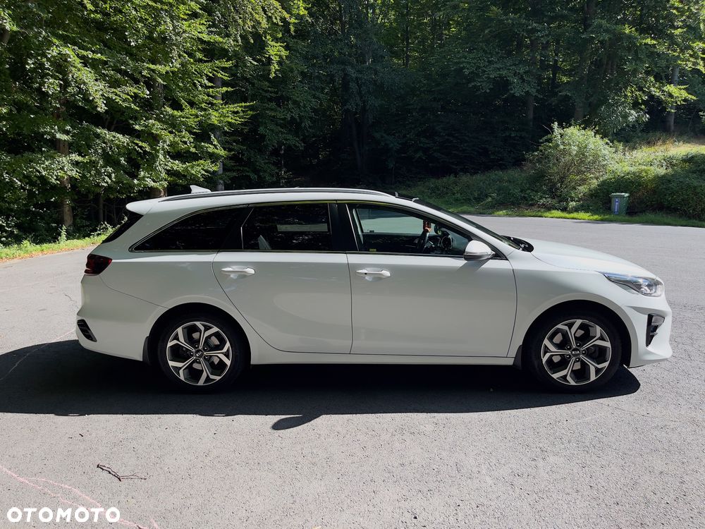 Kia Ceed 1.4 T-GDI L Business Line Plus - 6