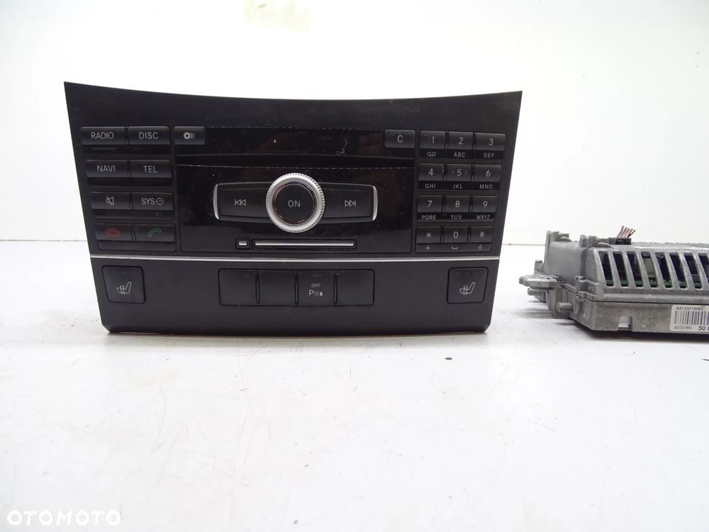 E KLASA W212 W207 Radio monitor A2129004208 - 6