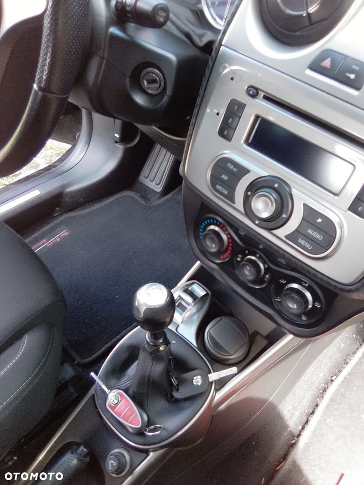 Alfa Romeo Mito 1.3 JTDM - 6