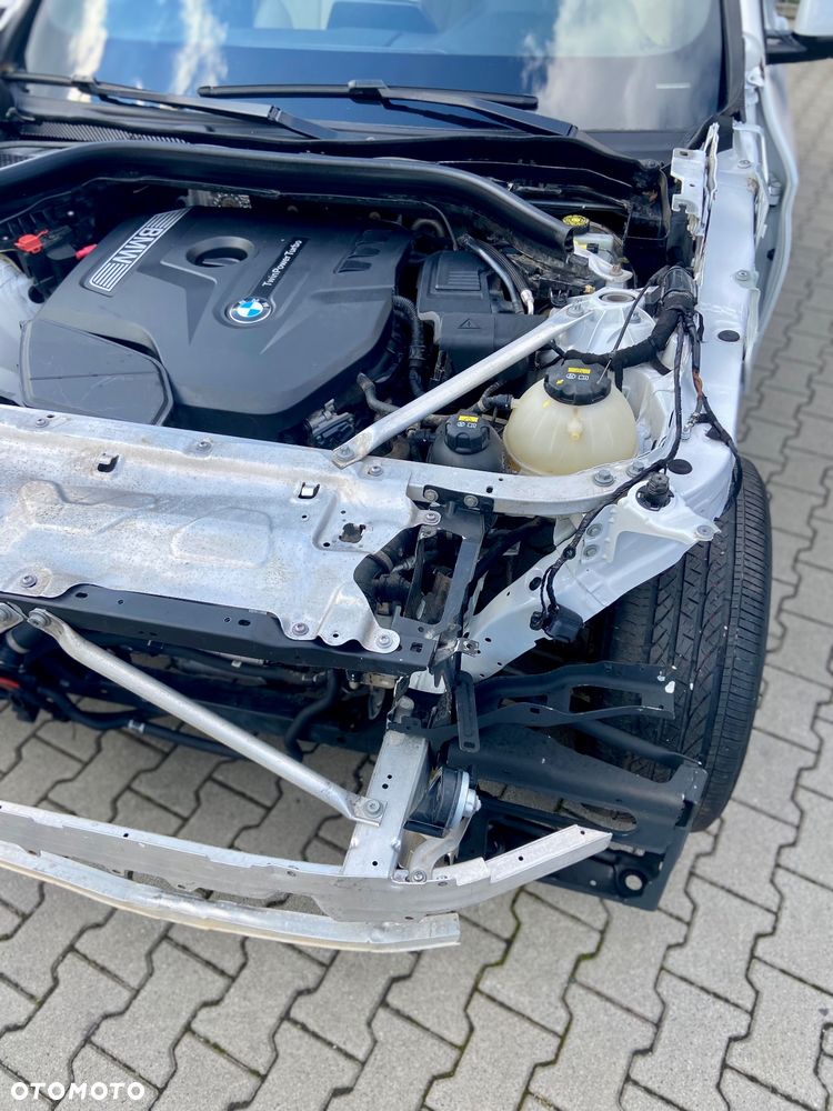 BMW X3 xDrive30i Luxury Line - 16