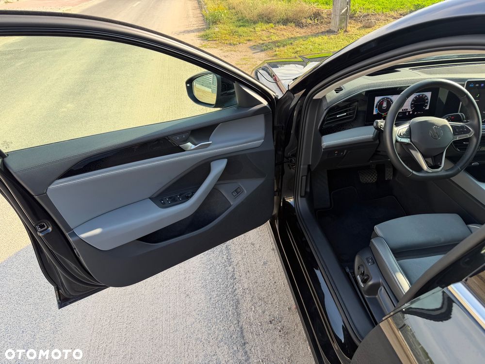 Volkswagen Passat Variant 1.5 TSI OPF DSG Business - 25