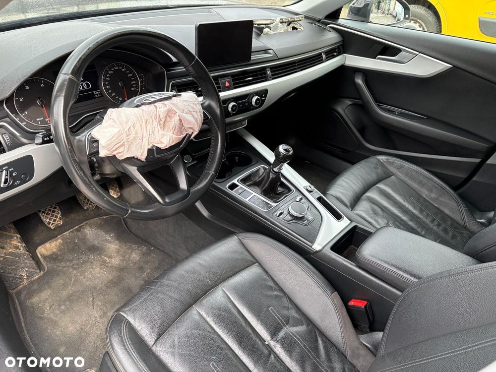 Audi A4 Avant 2.0 TDI design - 22