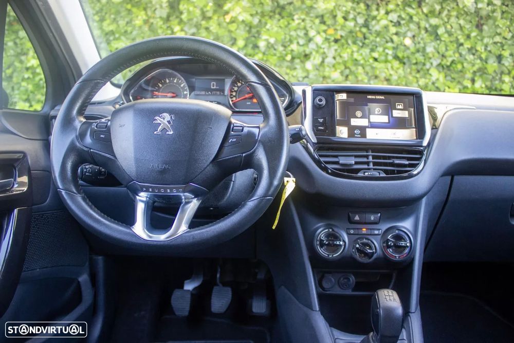 Peugeot 208 1.2 VTi Active - 10