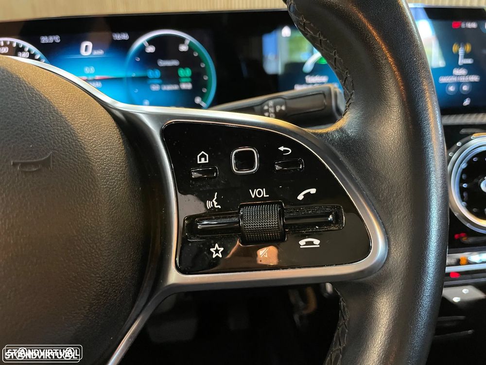 Mercedes-Benz A 250 Limousine e Style Plus - 12