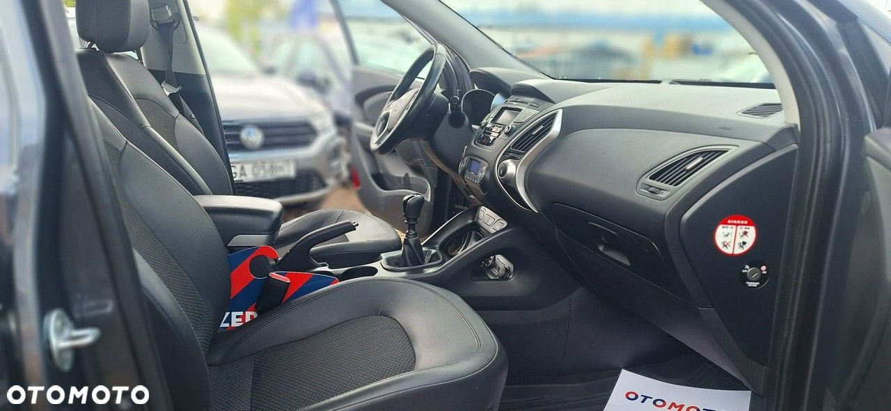 Hyundai ix35 - 12