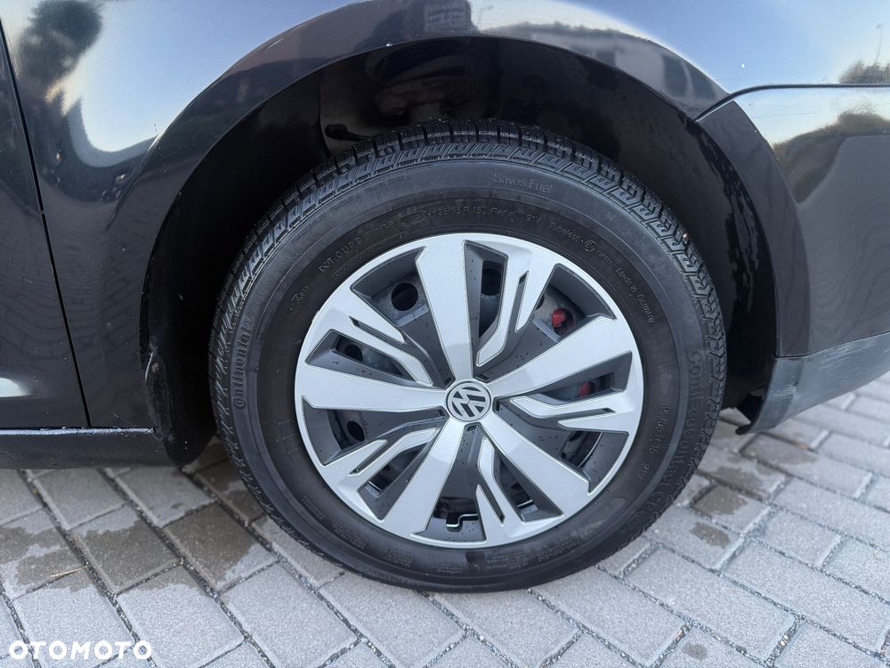 Volkswagen Touran 2.0 TDI DPF Highline - 32