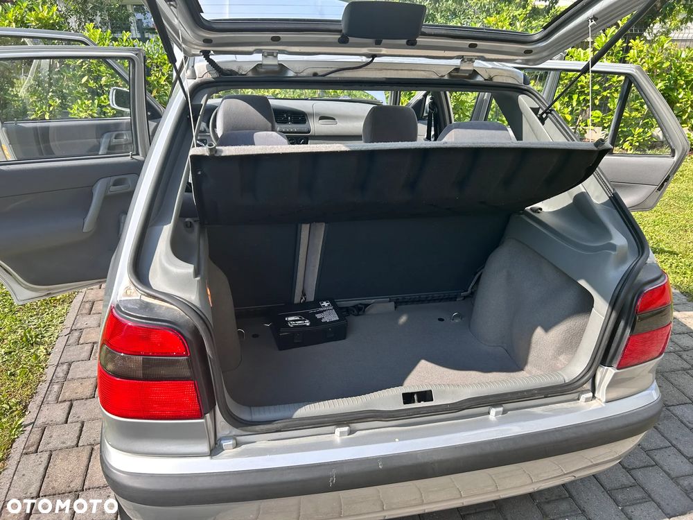 Skoda Felicia 1.6 GLX Gemini - 18