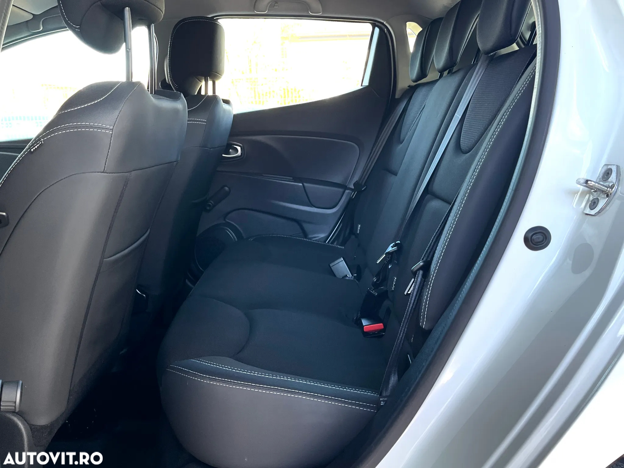 Renault Clio IV 0.9 TCe Life - 32