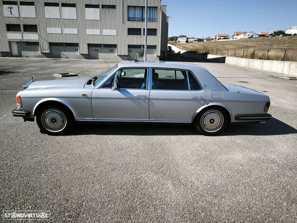 Rolls Royce Silver Spur - 14