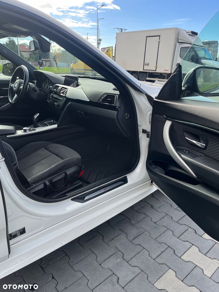 BMW 3GT 320d xDrive M Sport - 11