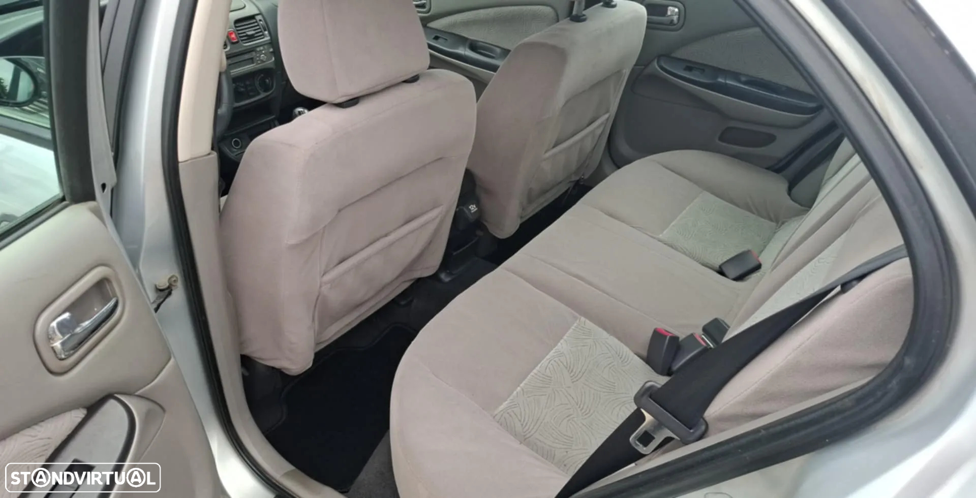 Nissan Almera 1.5 Comfort AC - 10