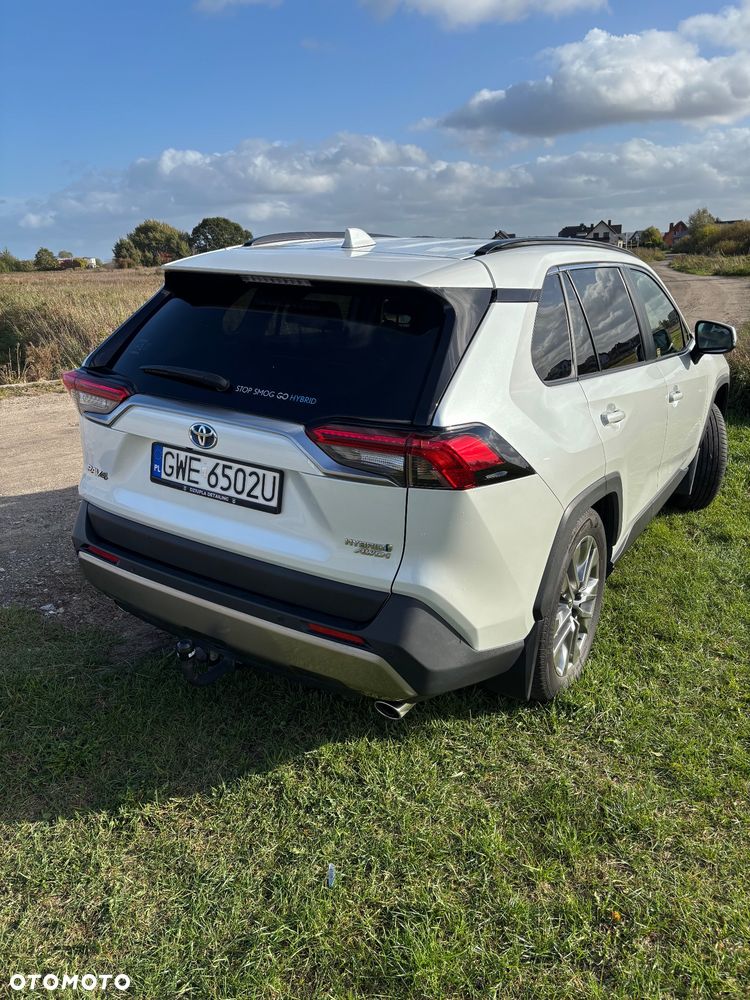 Toyota RAV4 - 3