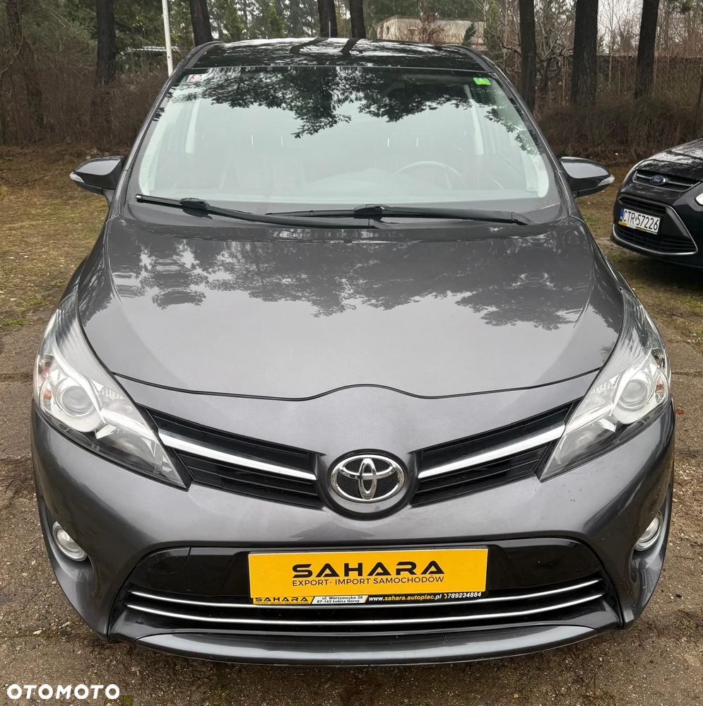 Toyota Verso 1.6 D-4D 5-Sitzer Start/Stop Executive - 2