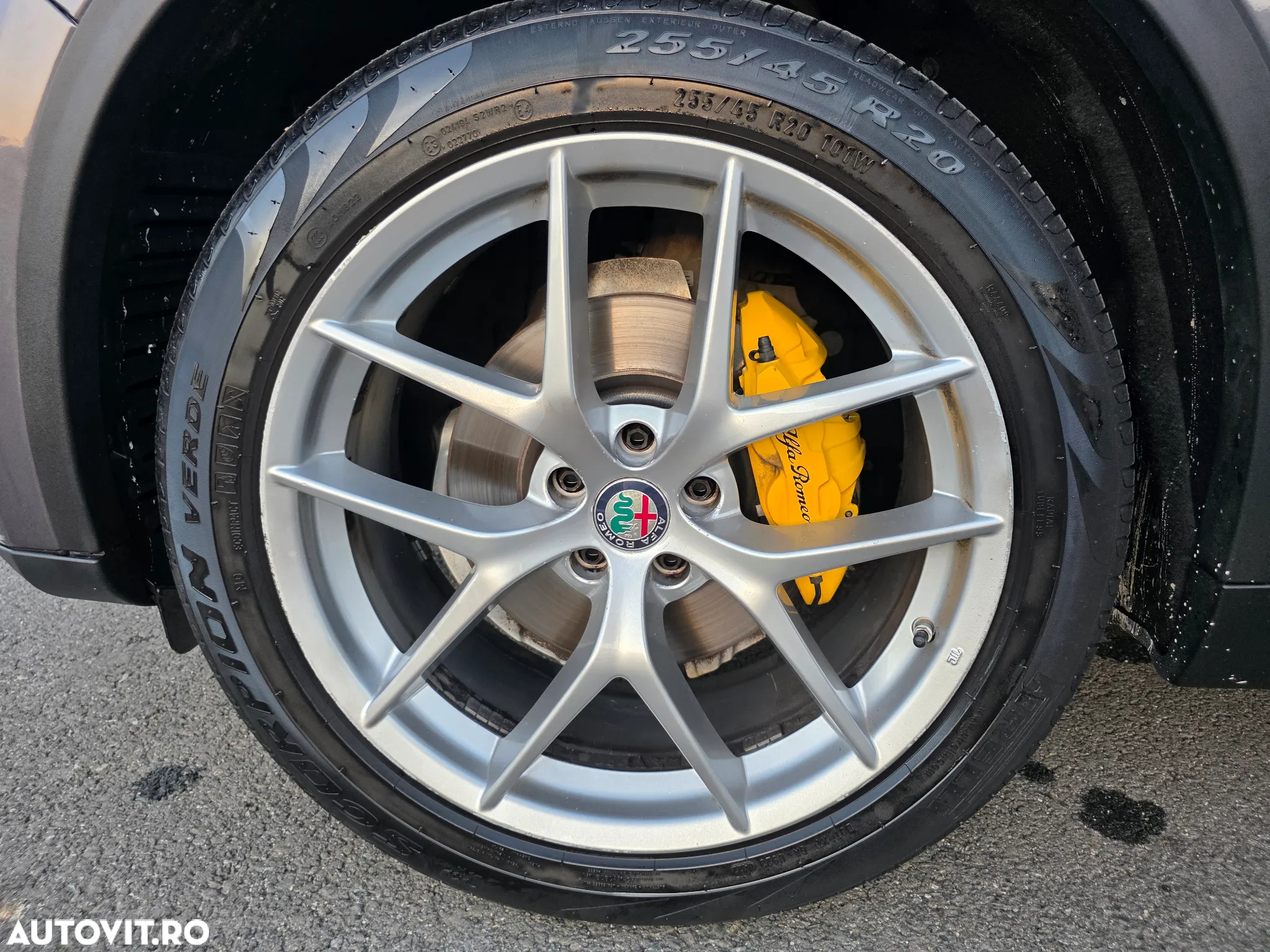 Alfa Romeo Stelvio 2.2 Diesel 16V AT8 Q4 Veloce - 25