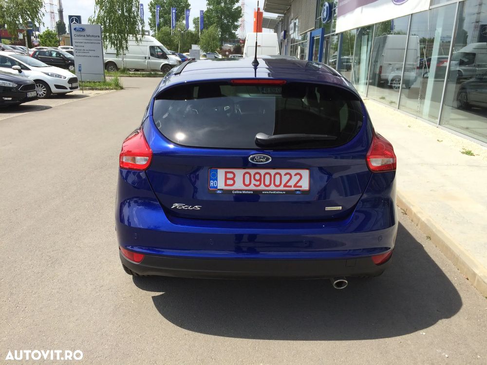 Ford Focus 1.5 EcoBoost Titanium - 5