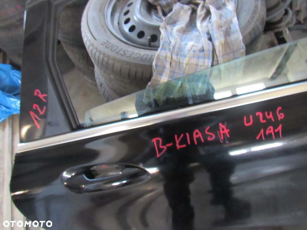 mercedes b klasa w246 tył prawe drzwi 191 - 4