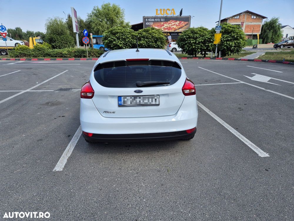 Ford Focus 1.5 TDCi Trend - 8