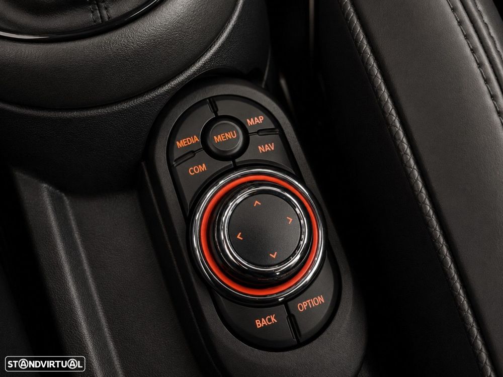 MINI 3 Portas Cooper Auto - 22